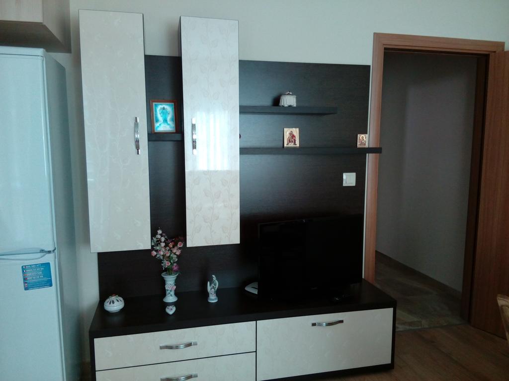 Apartment Tanita Pomorie Luaran gambar