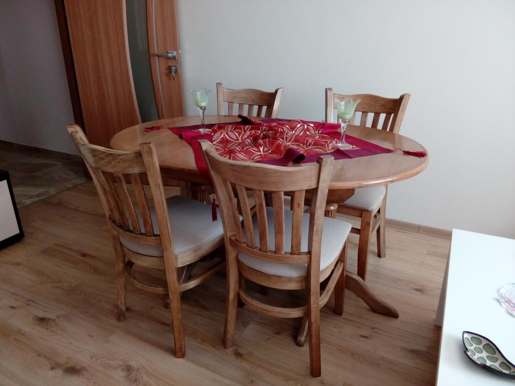 Apartment Tanita Pomorie Luaran gambar